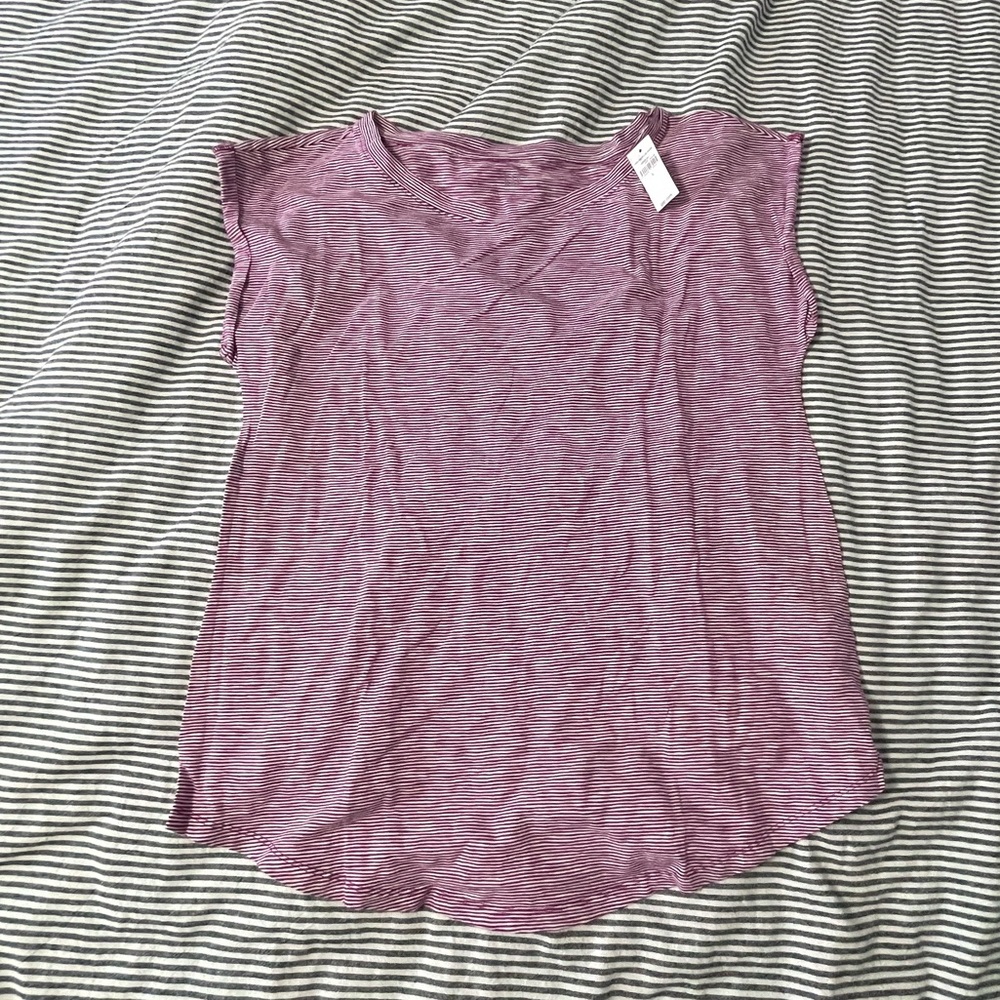 Women’s Maternity T Shirt NWT